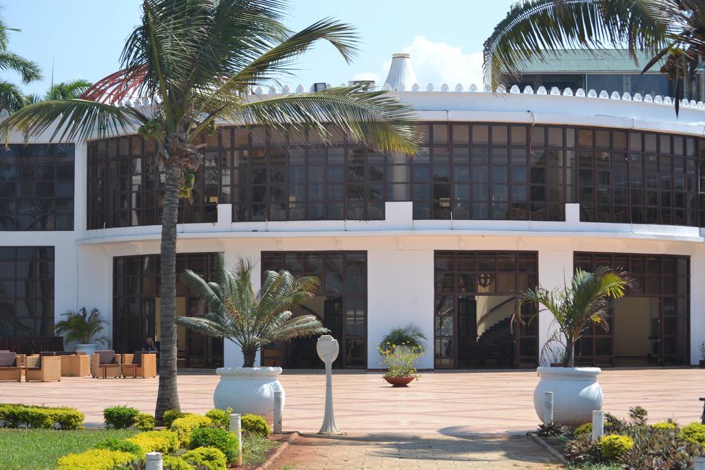 Golden Tulip Dar Es Salaam Ξενοδοχείο Εξωτερικό φωτογραφία